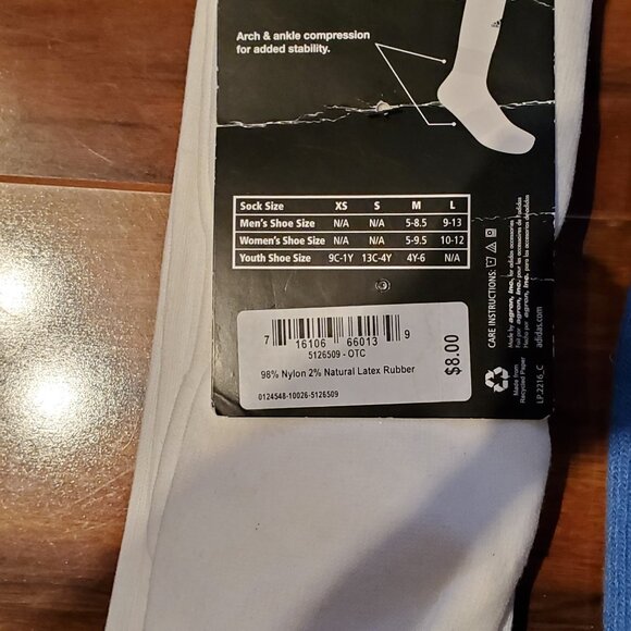 LOT 6 Pairs of Men's Soccer Socks - New and Used - Nike / Addidas / Pear Sox - L - Picture 8 of 16
